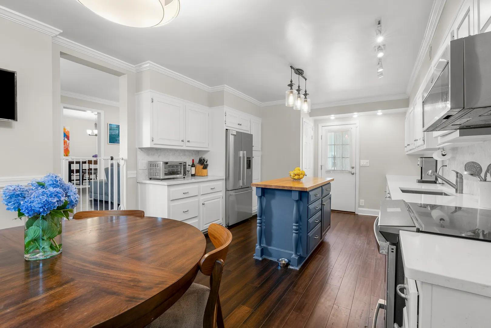 315 Maple Avenue Photo 13
