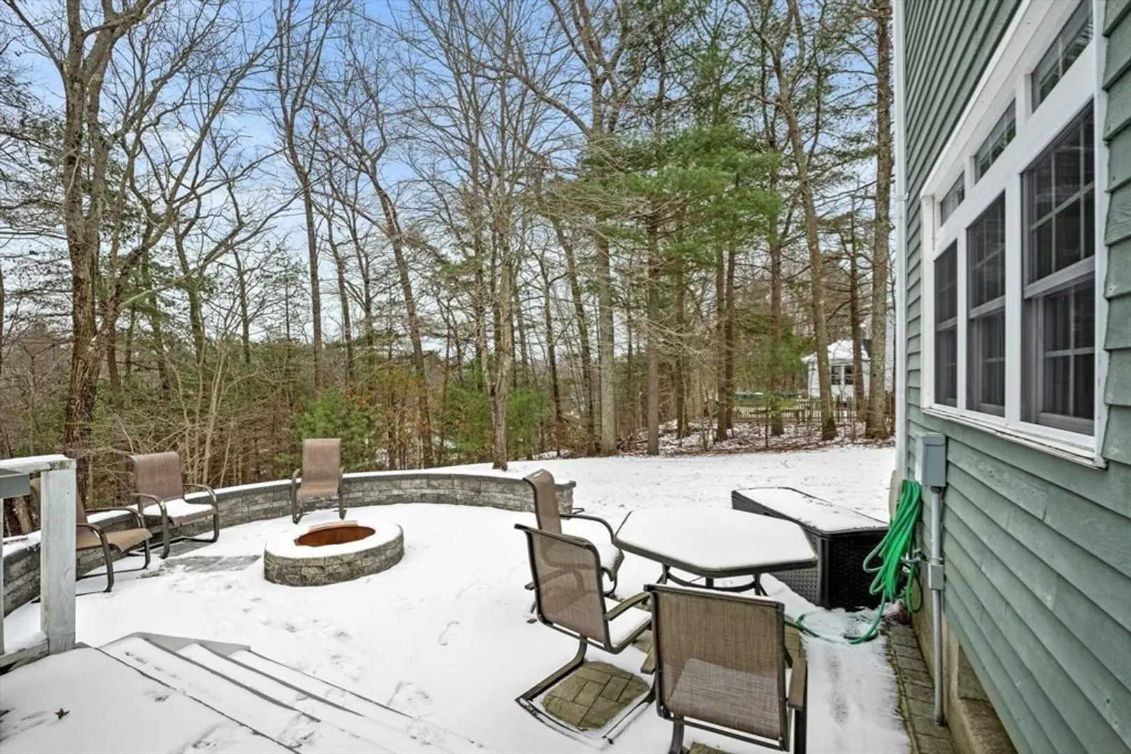 6 Guenther Drive Photo 9