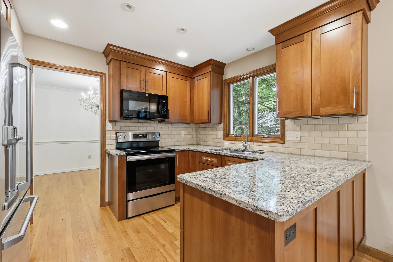 28 Green Woods Lane Photo 16