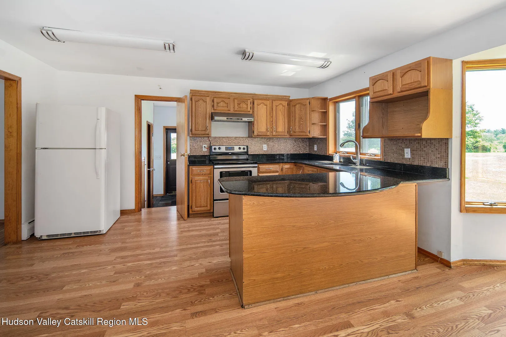 530 Colby Road Photo 16