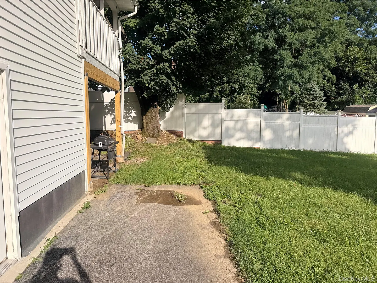 27 Walnut Street Photo 31