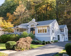 23 Ferdon Avenue