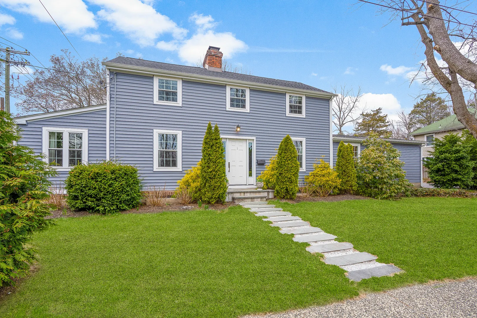 1 Harmon Drive Photo 1