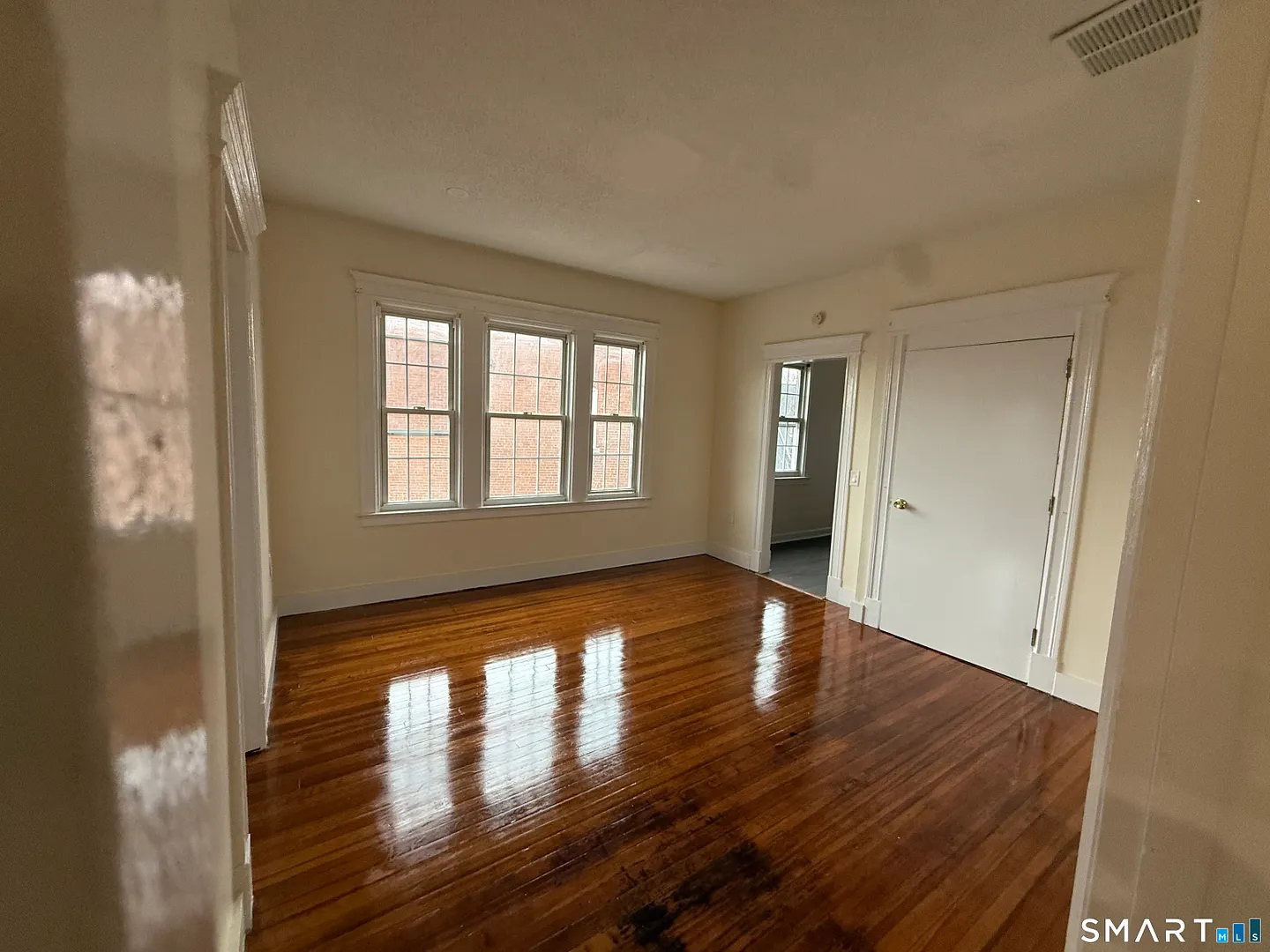 204 Homestead Avenue  #3 Photo 4