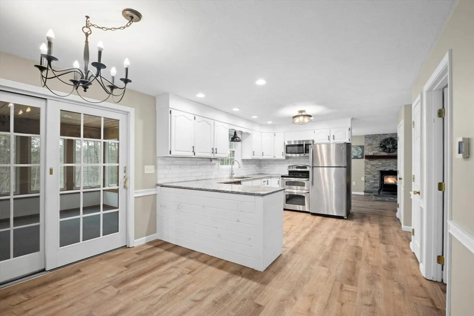 6 Guenther Drive Photo 14