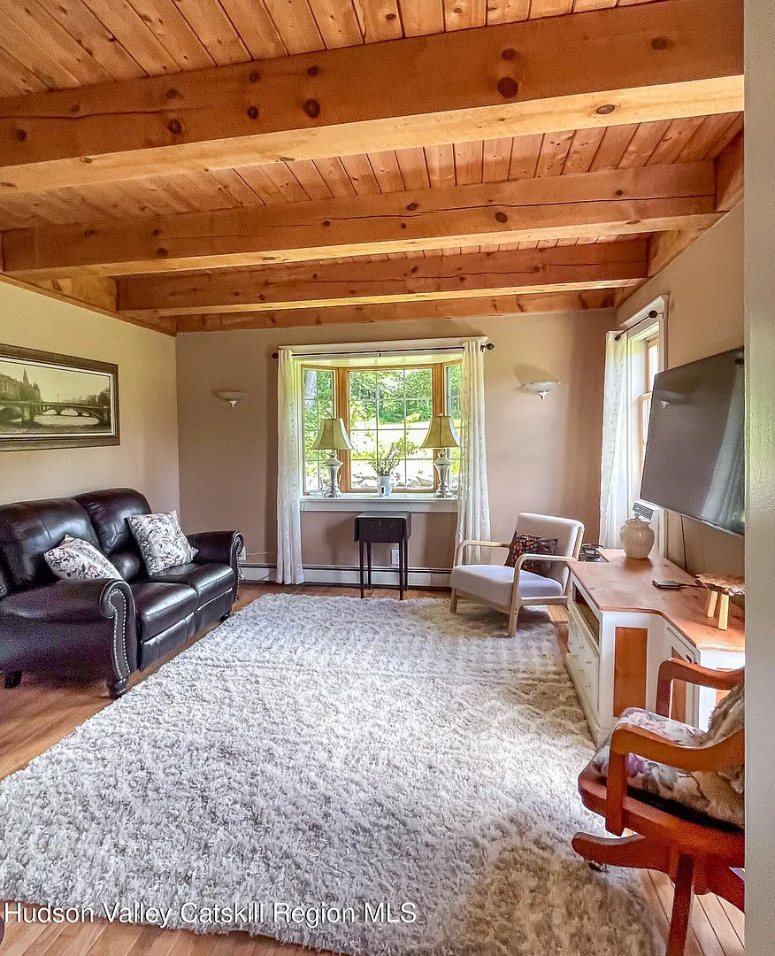4248 Ny-28 Photo 3