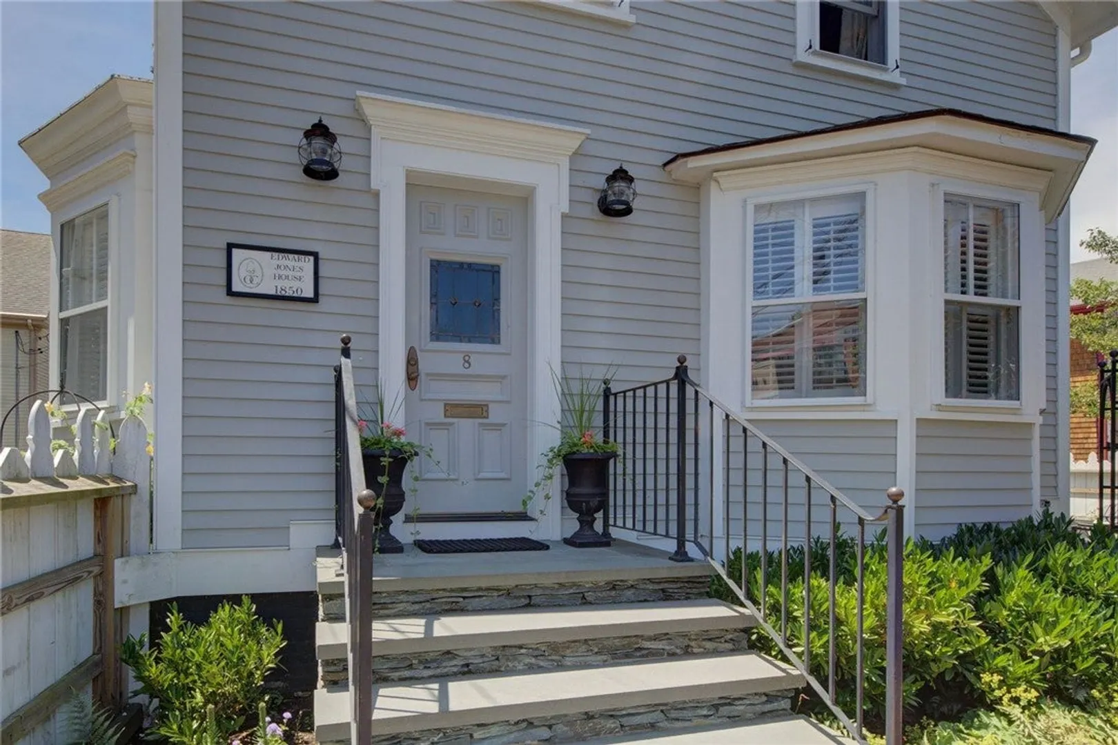 8 Sanford Street Photo 25