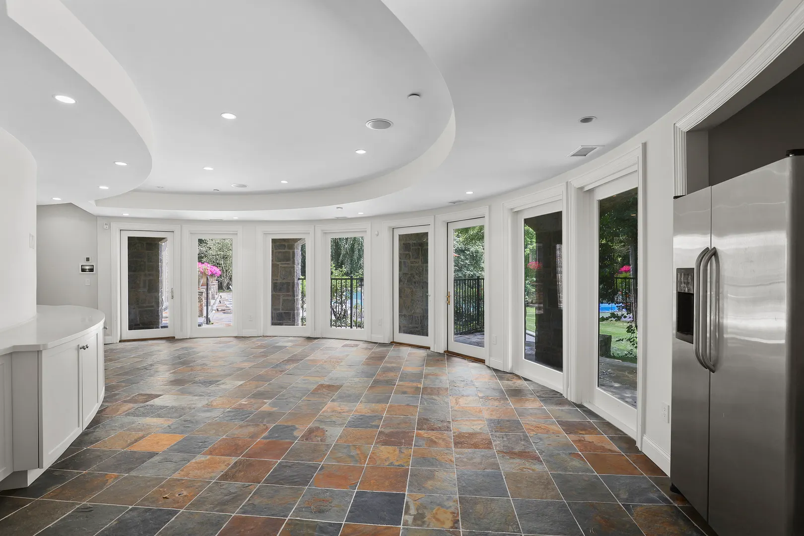 383 Woodlands Road Photo 36