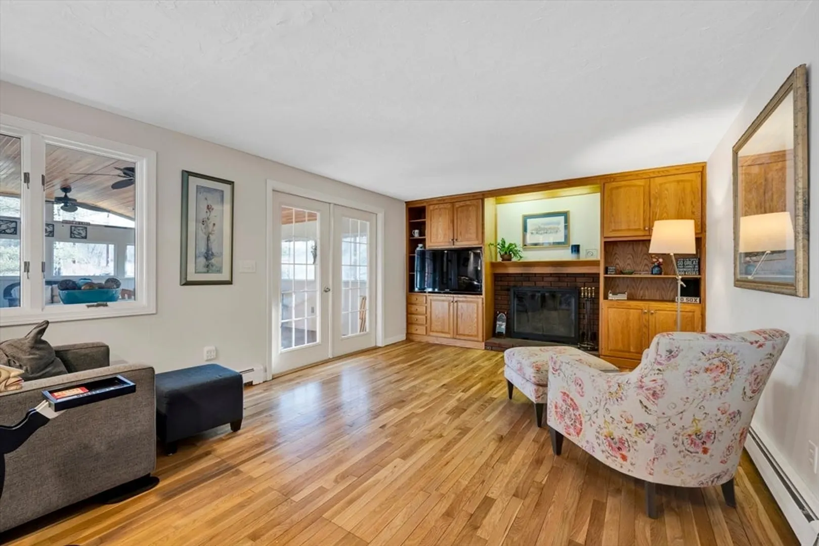 2 Woodpark Circle Photo 14