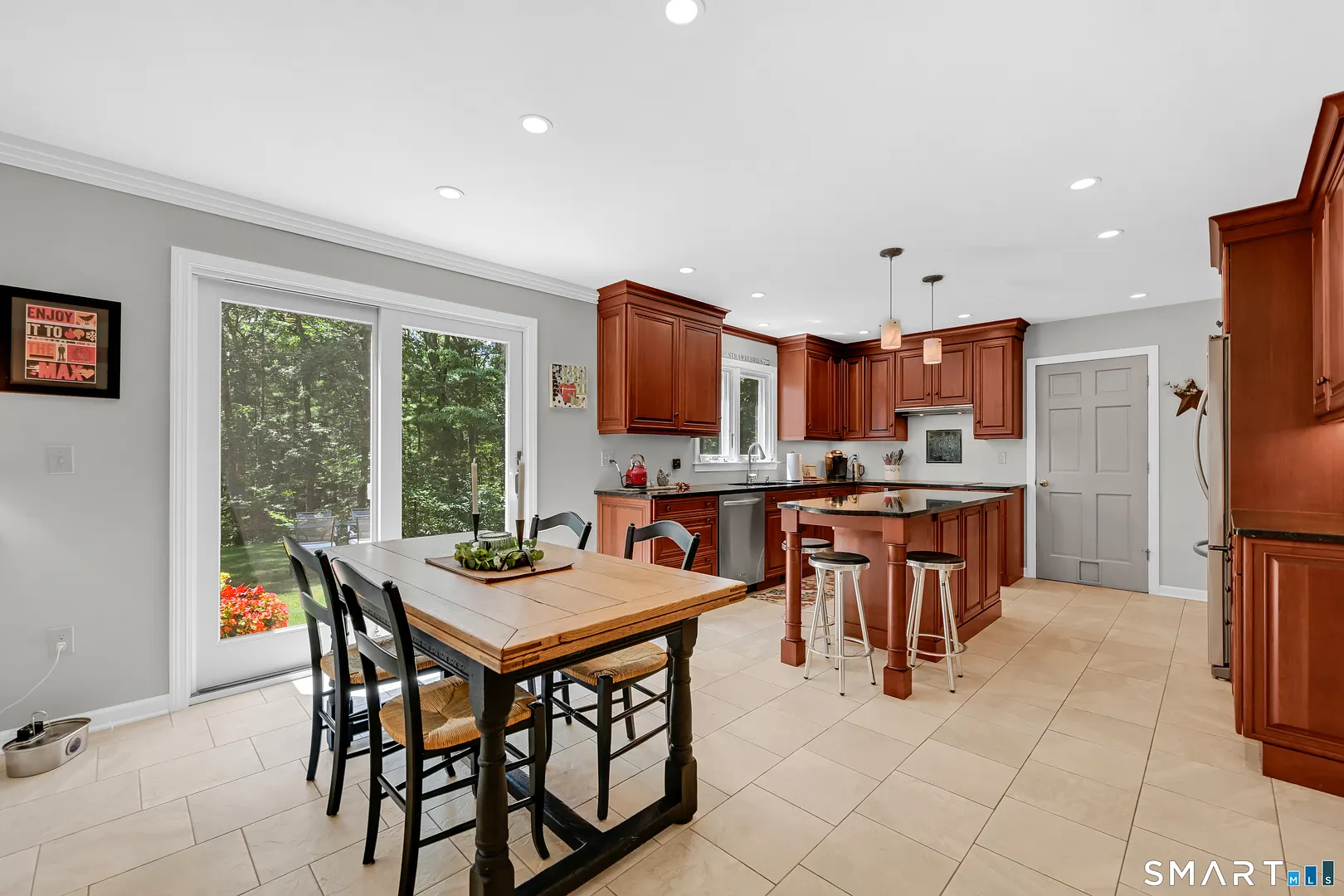 107 Robin Drive Photo 19