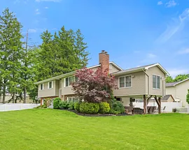 1 Sherwood Road