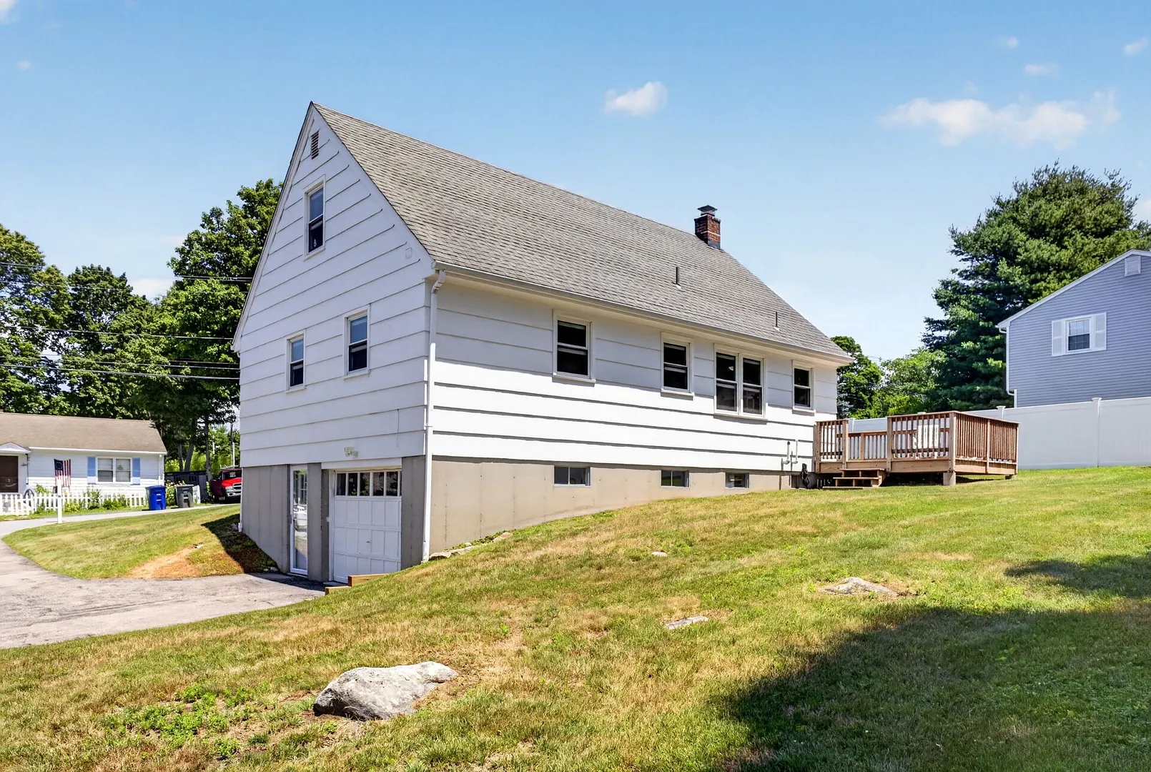8 Pleasant Street Photo 29
