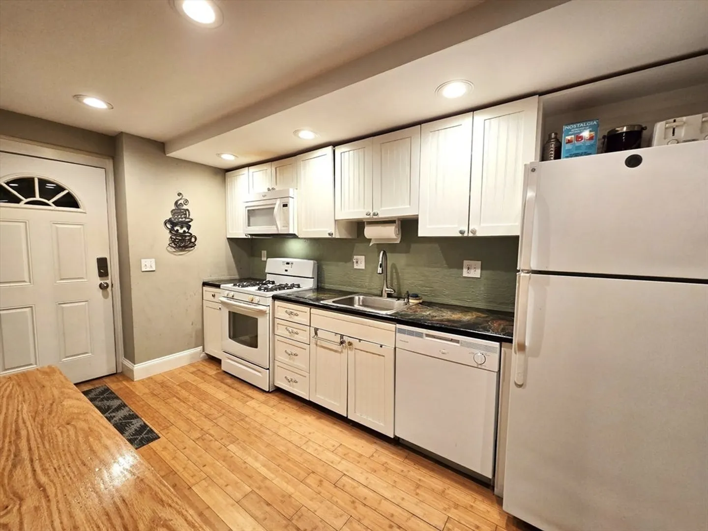 233 Market St  #1 Photo 7