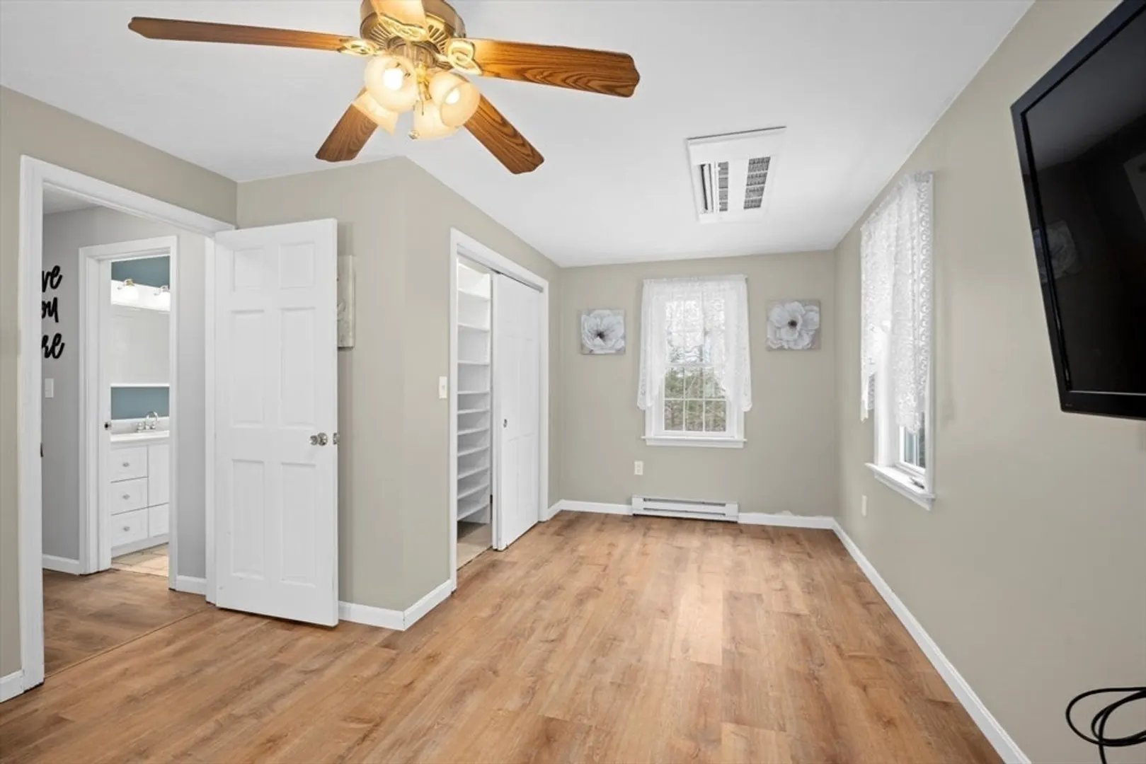6 Guenther Drive Photo 34