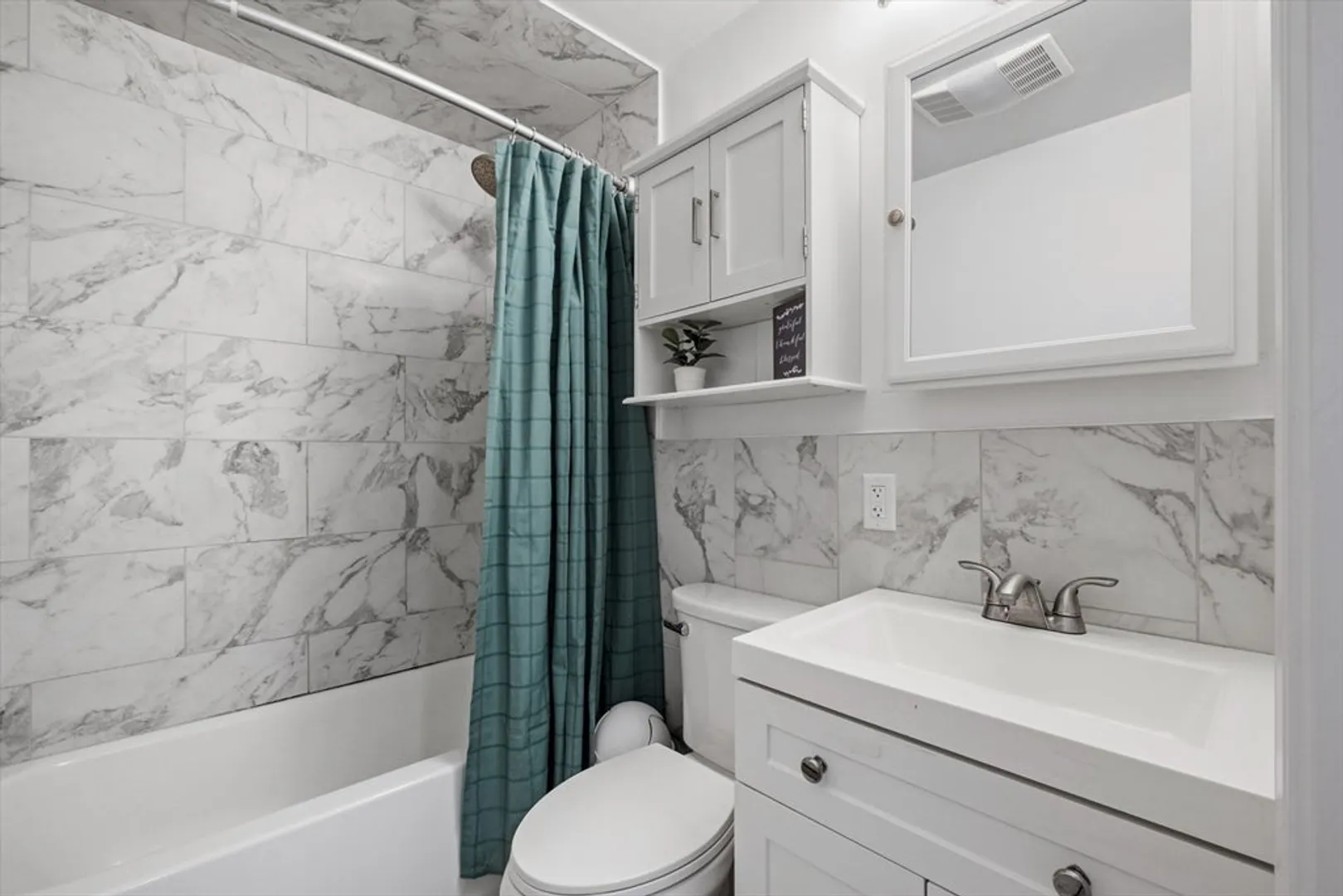 107 Upland Street Photo 13