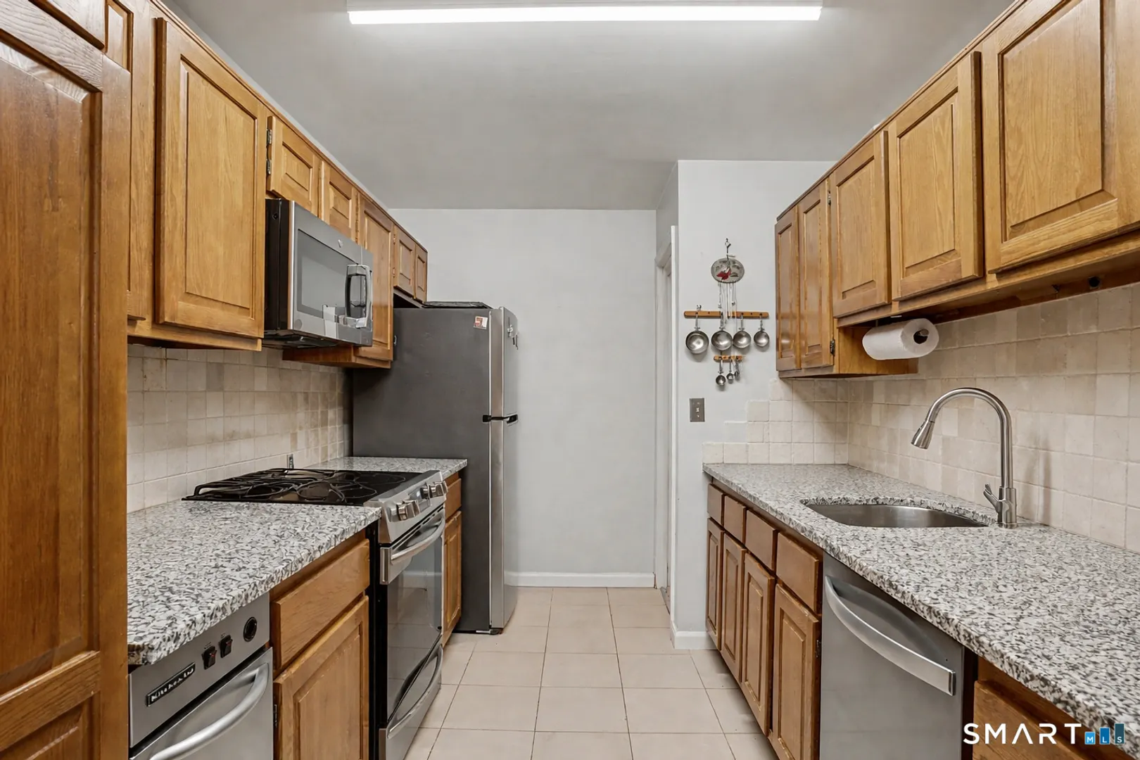 89 Harbor Drive  #206 Photo 9