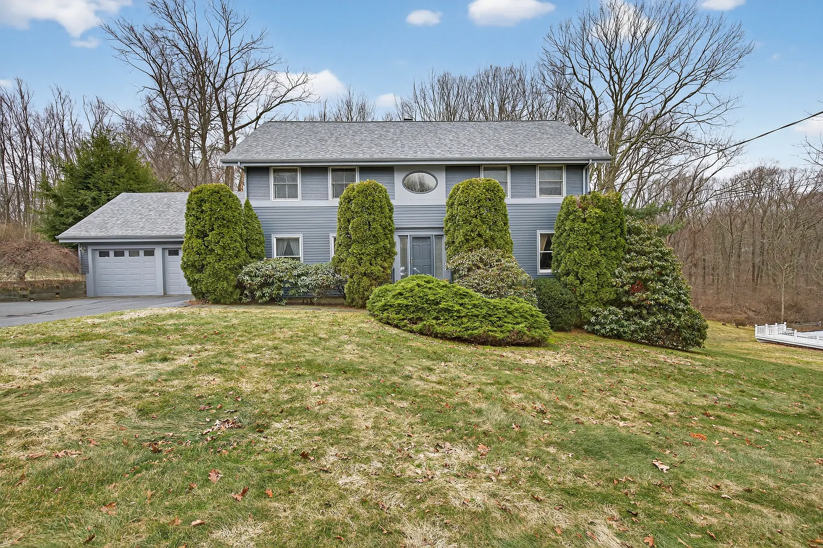 15 Farm Brook Court Photo 1