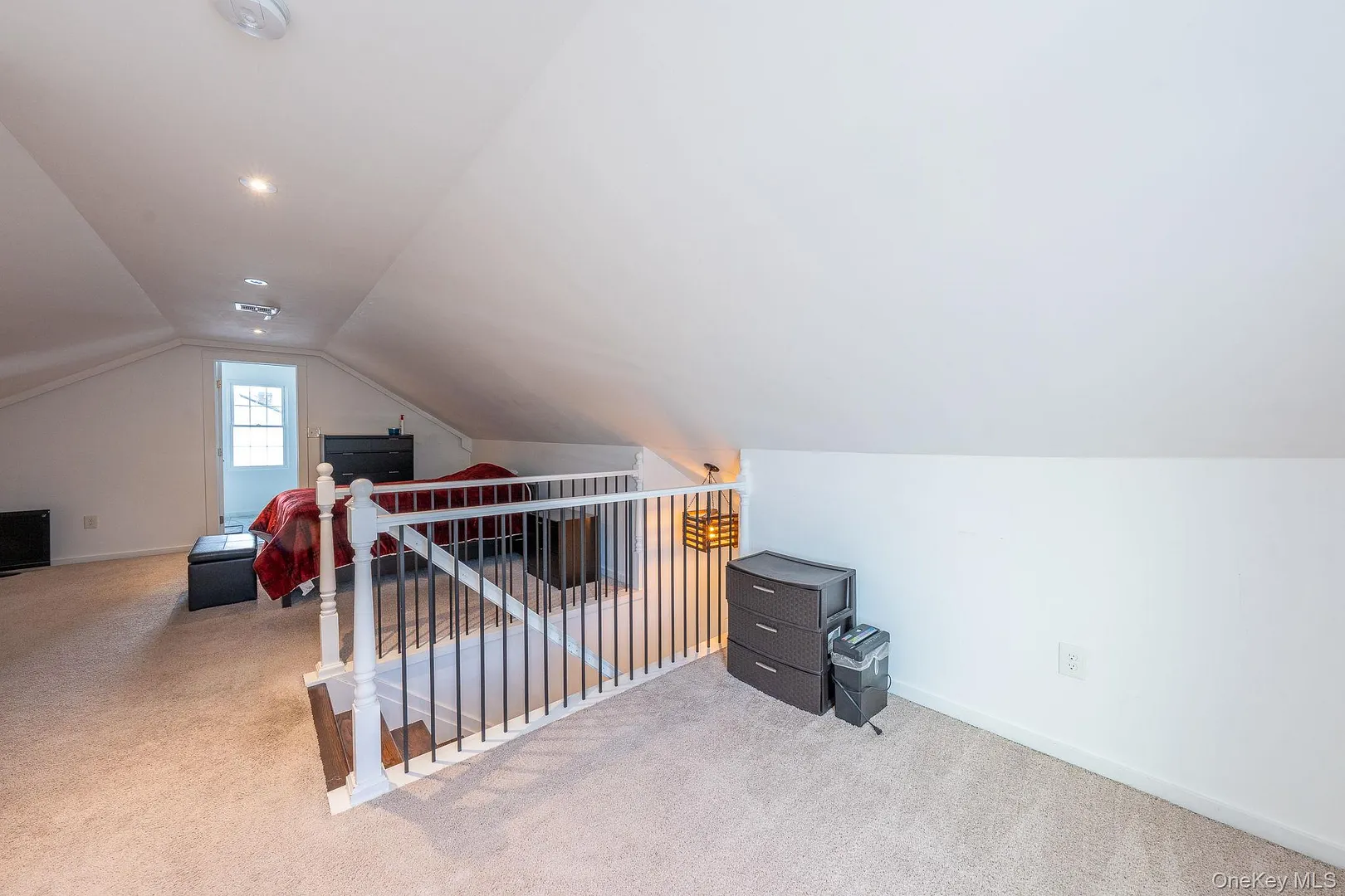 27 Walnut Street Photo 16