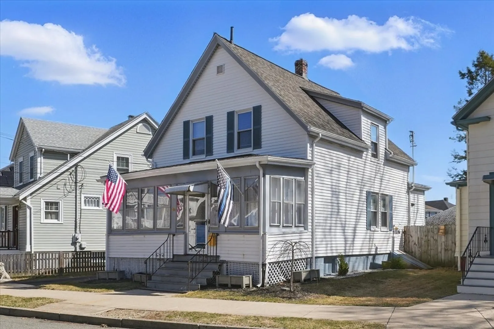 14 Lambert Ave Photo 26