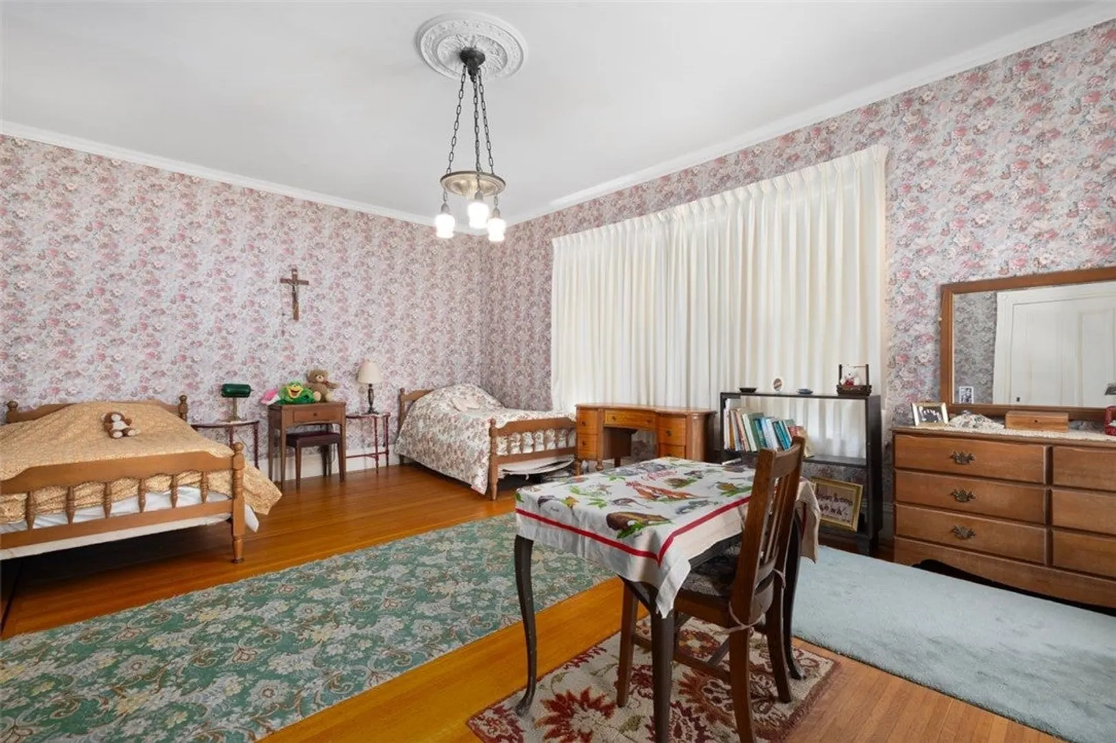 20 Bainbridge Avenue Photo 26