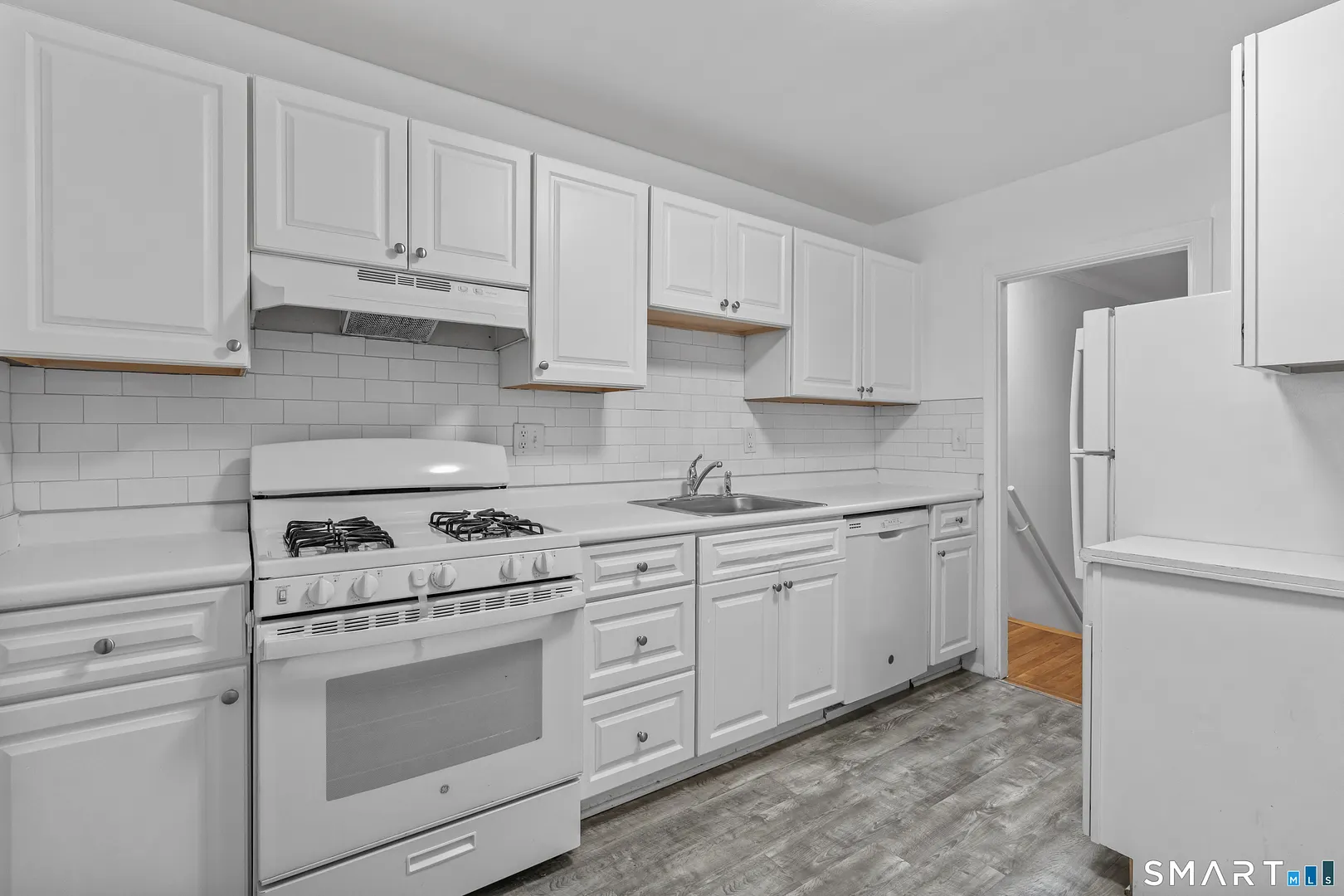 56 Blachley Road  #B Photo 5