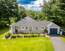 212 Old South Road