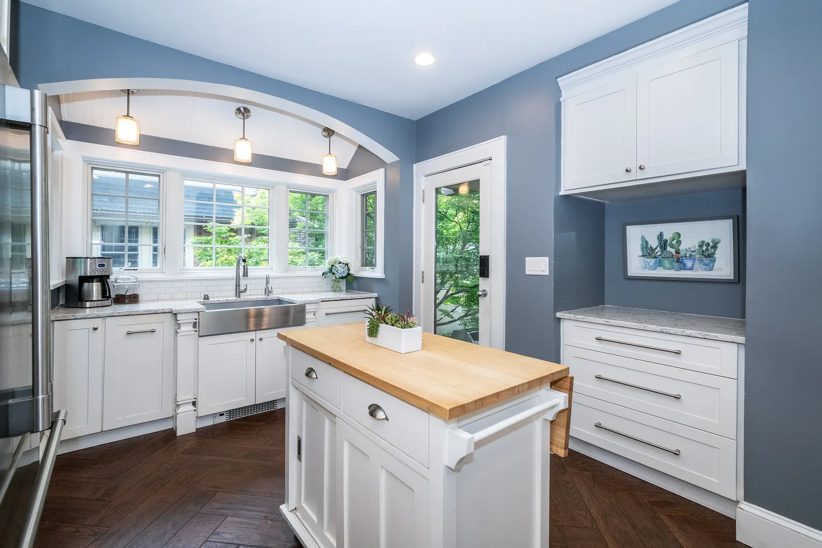 17 Bonnett Avenue Photo 10