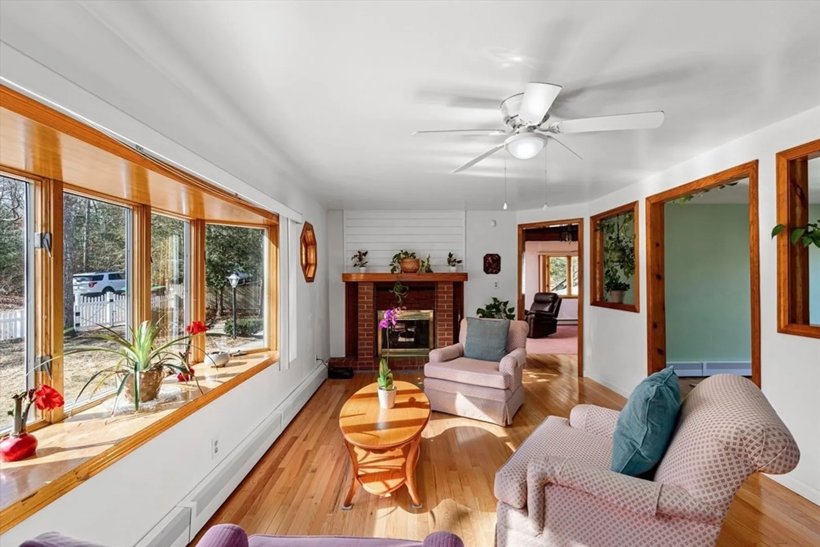 111 Reed Ave Photo 4