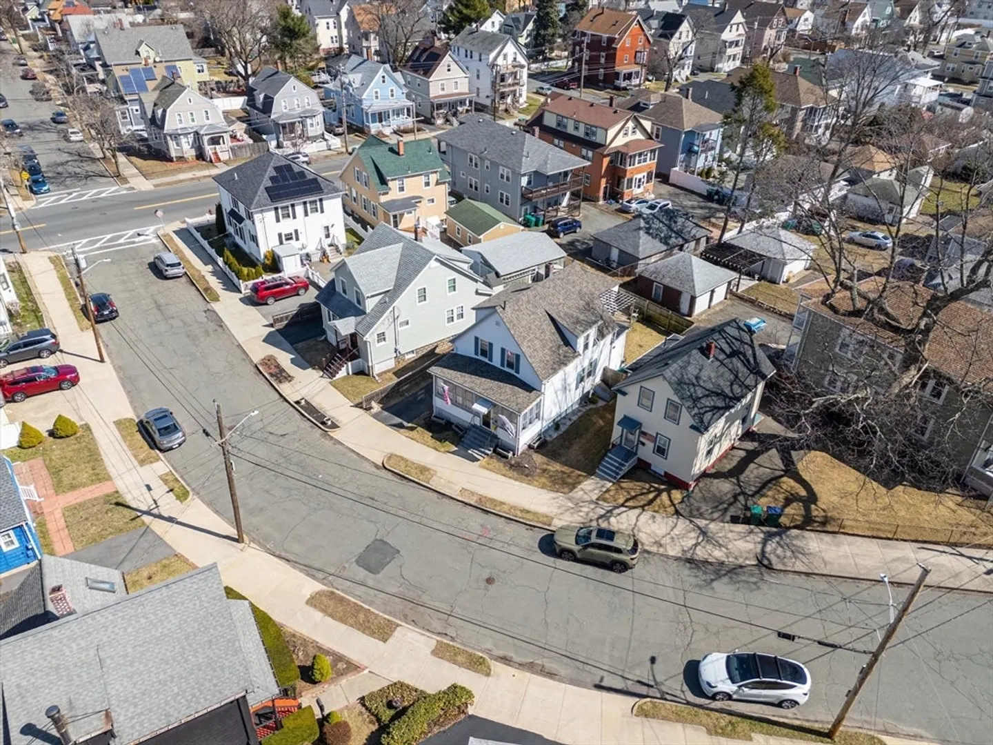 14 Lambert Ave Photo 21