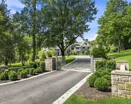 2 Barry Court