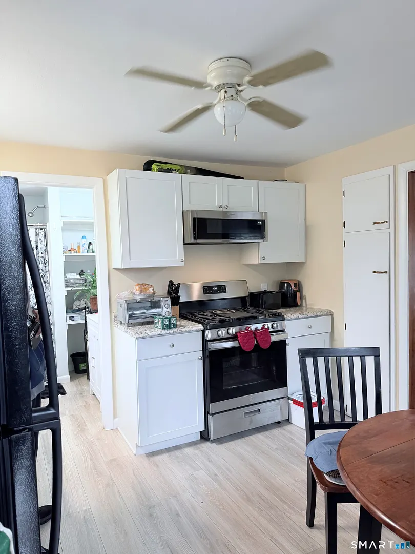 49 Chappell Street Photo 14