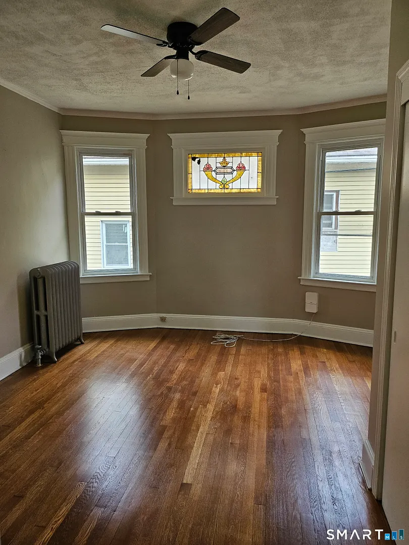 71 Campfield Avenue  #2nd floor Photo 5