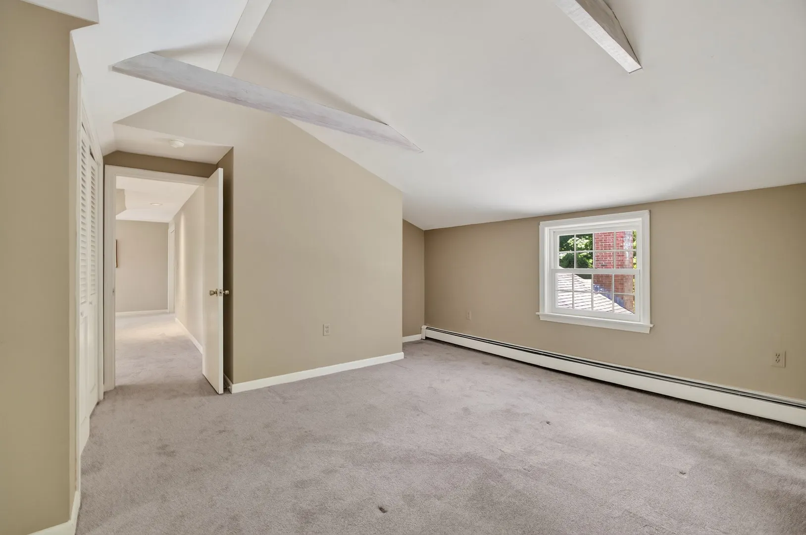 8-1/2 Prospect Street Photo 33