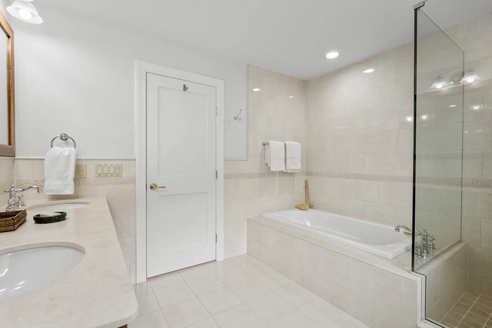 525 Carroll Avenue Photo 19