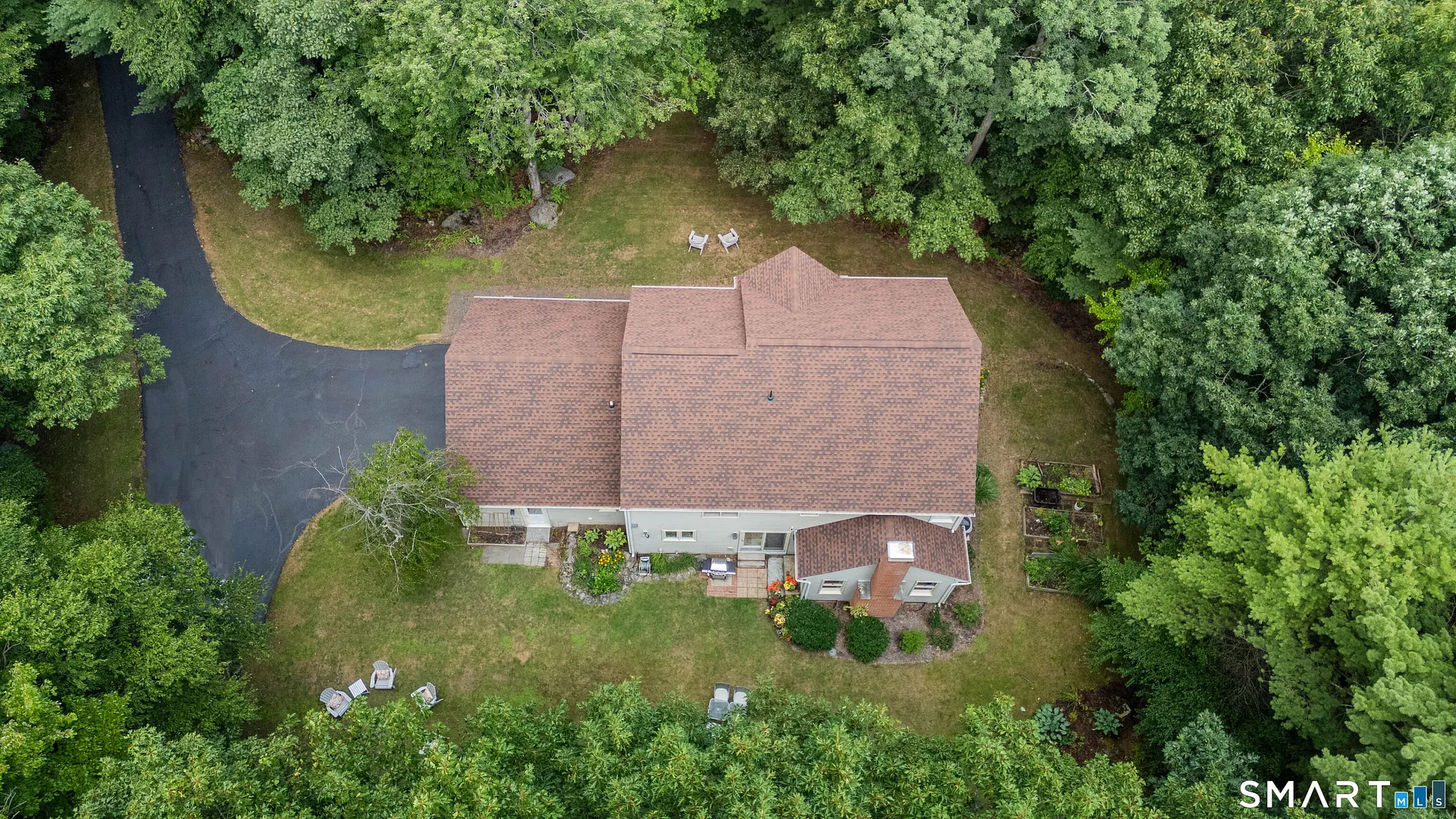 107 Robin Drive Photo 5