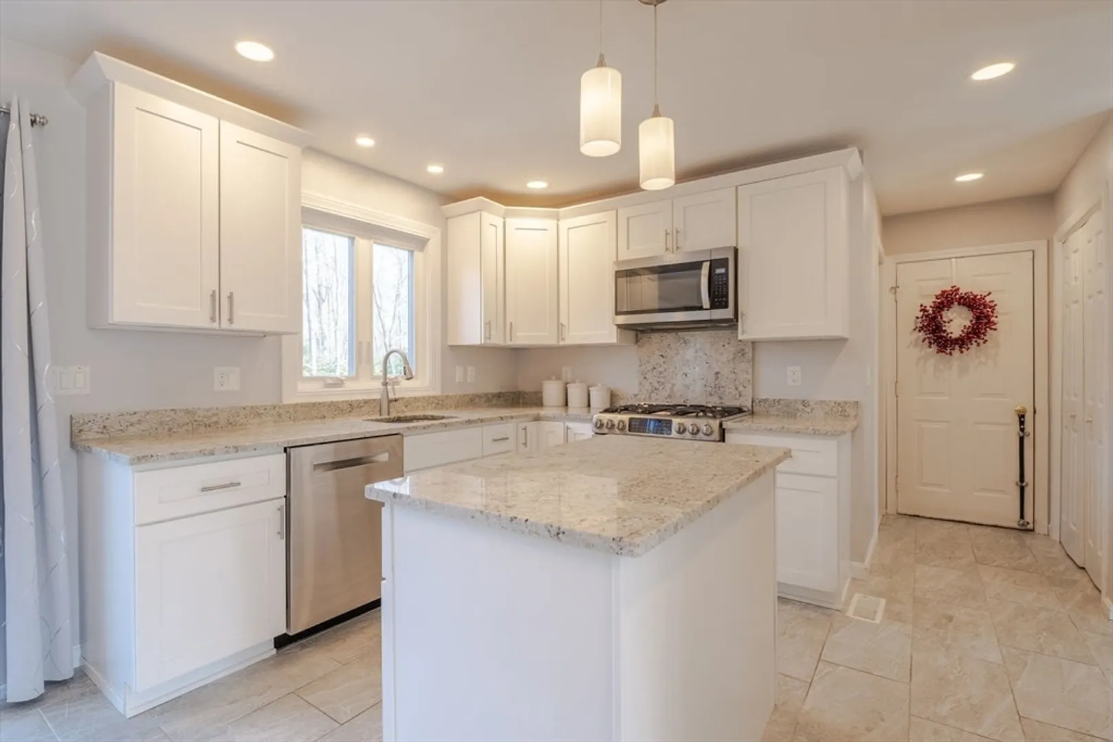 78 Turnstone Drive Photo 9