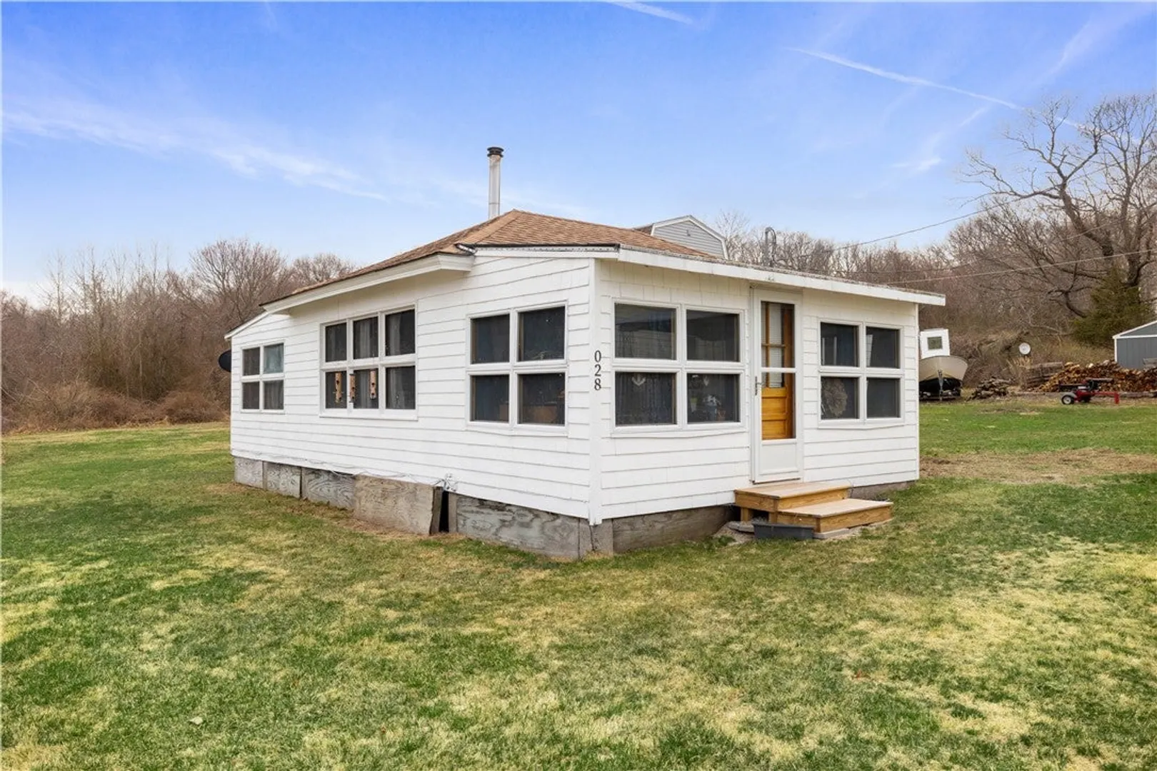 026 Pier Road Photo 6