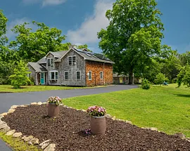 7 Silver Falls Road
