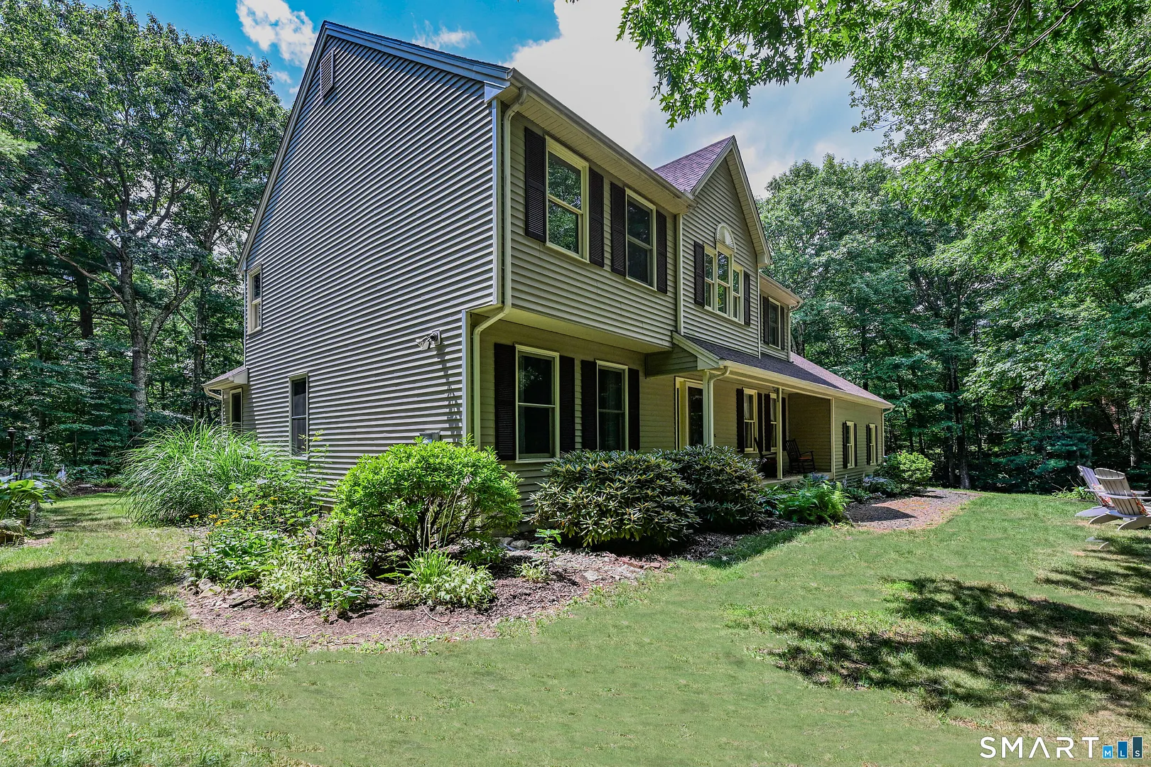 107 Robin Drive Photo 2