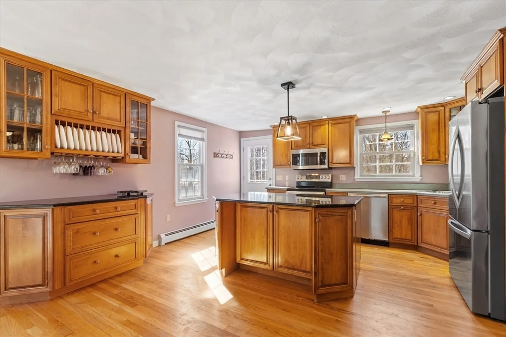 20 Village Dr Photo 7