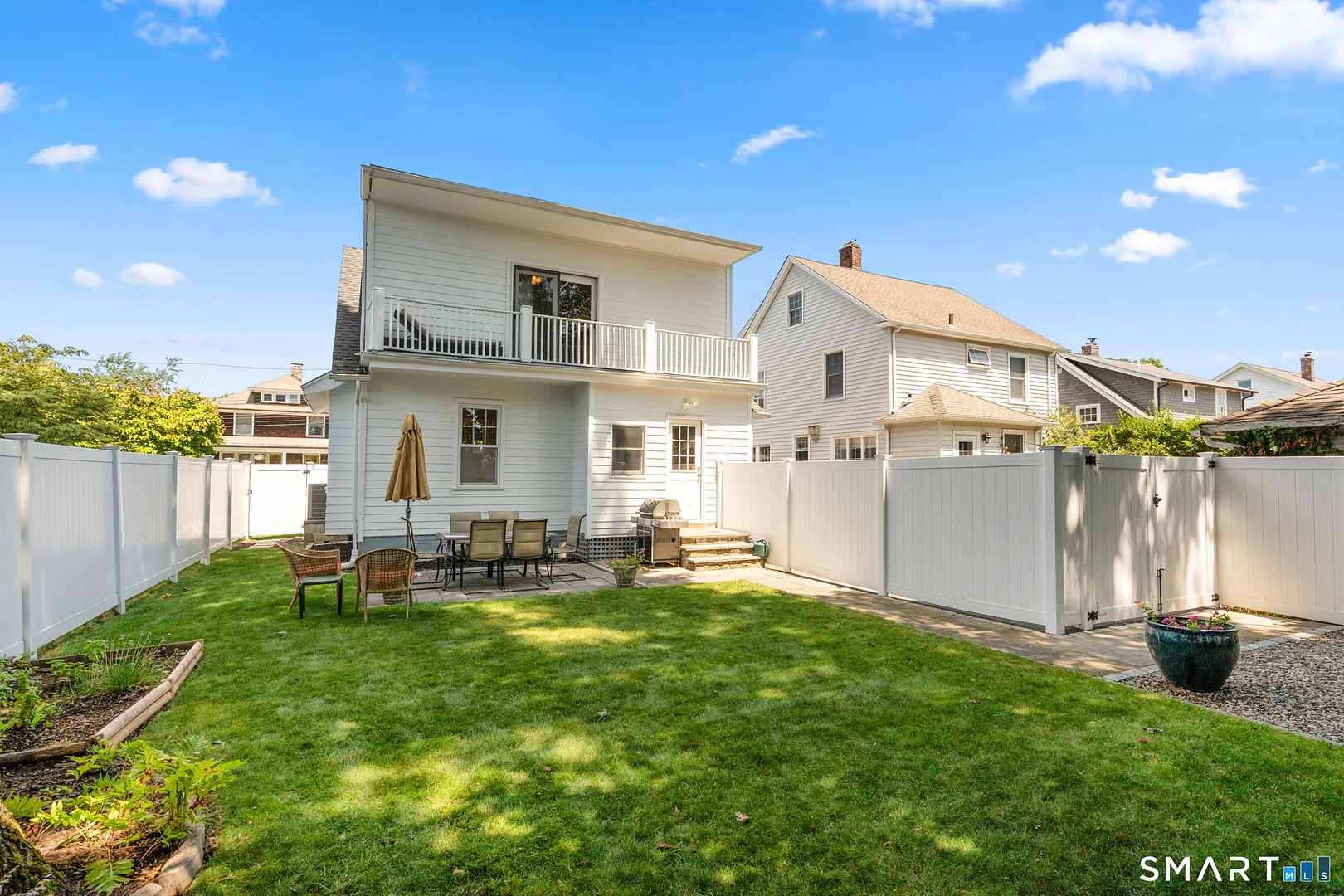 10 Marion Avenue Photo 29