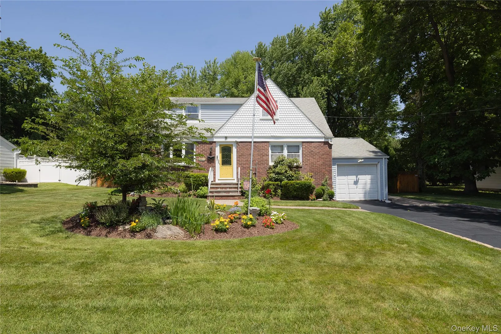 67 Pearce Parkway Photo 34