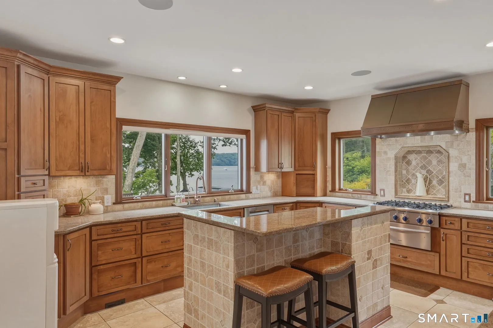 1 Oak Drive Photo 20