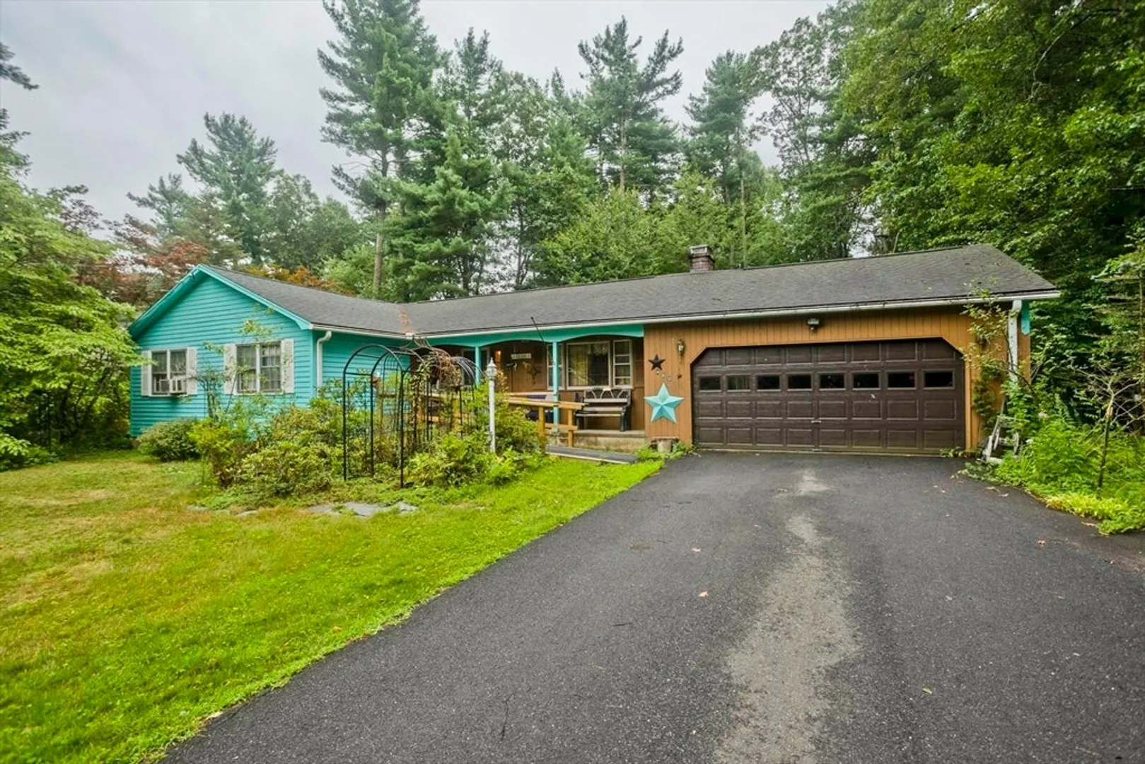 460 Soule Rd Photo 1
