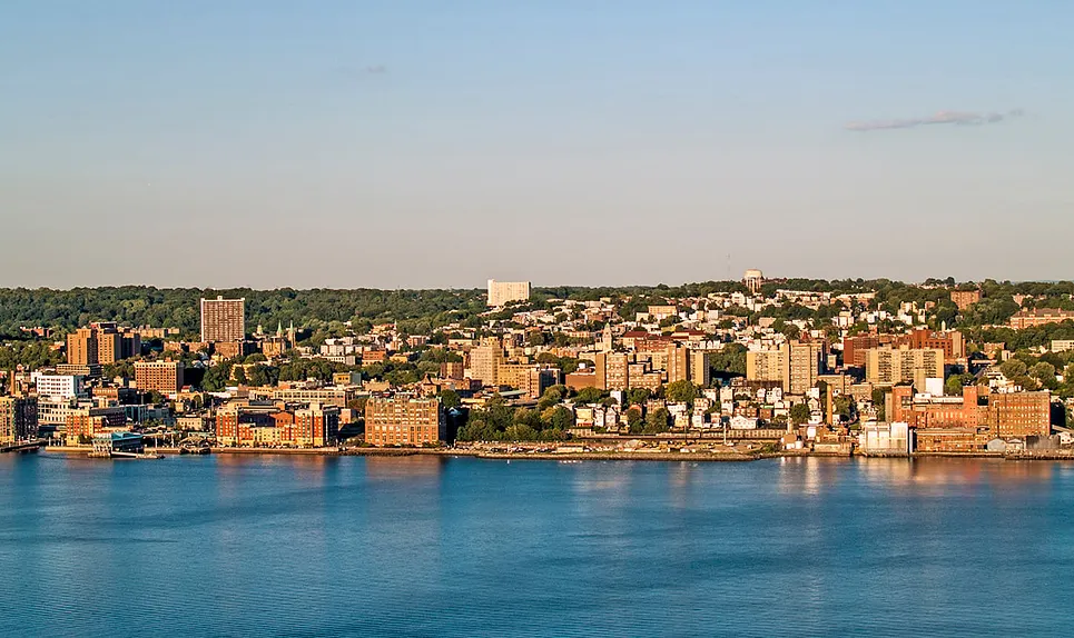 Yonkers>