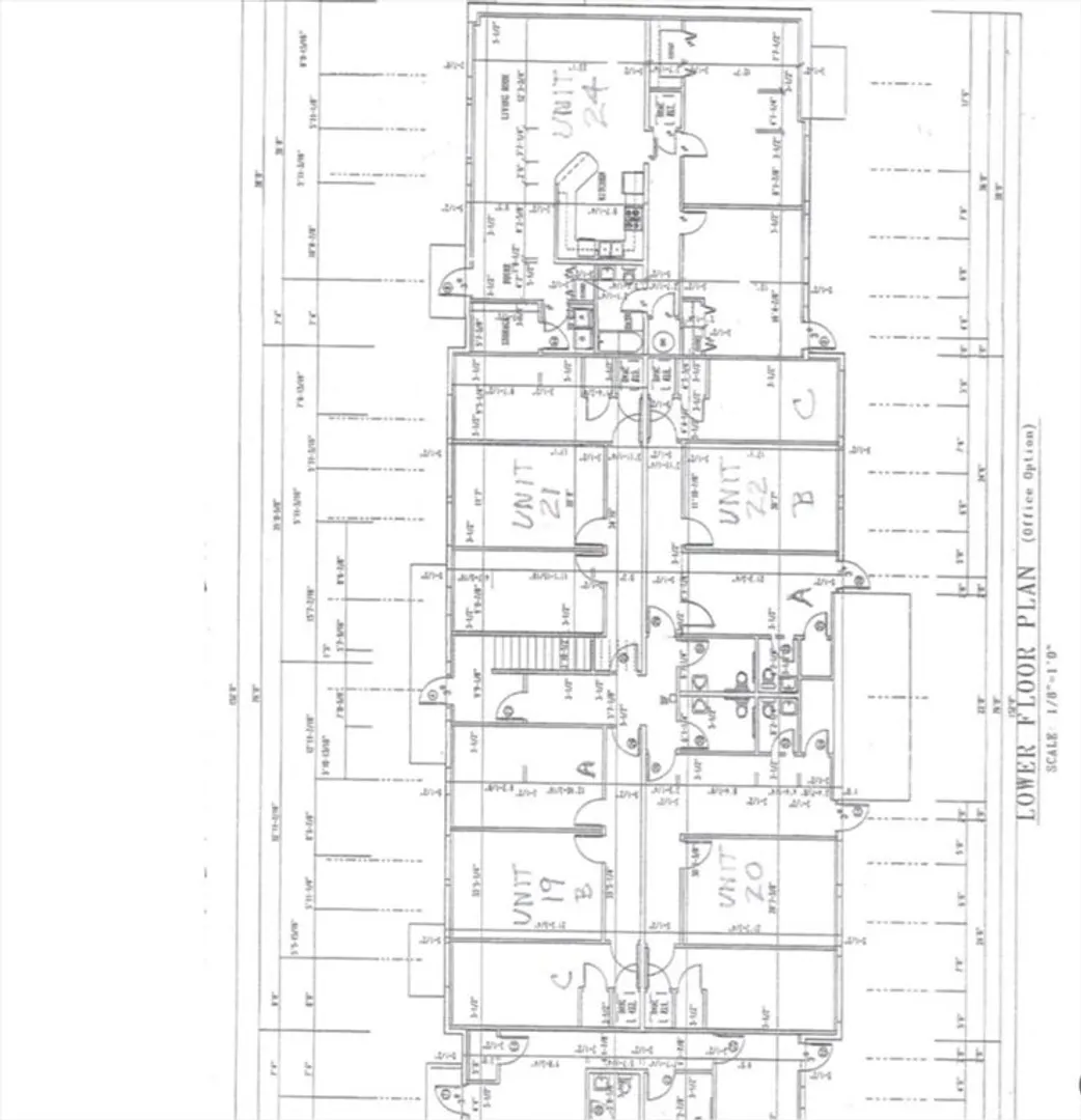 245 Russell St Photo 32