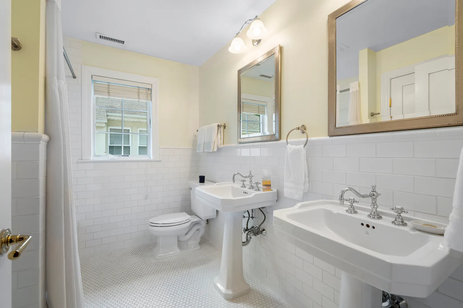 525 Carroll Avenue Photo 24