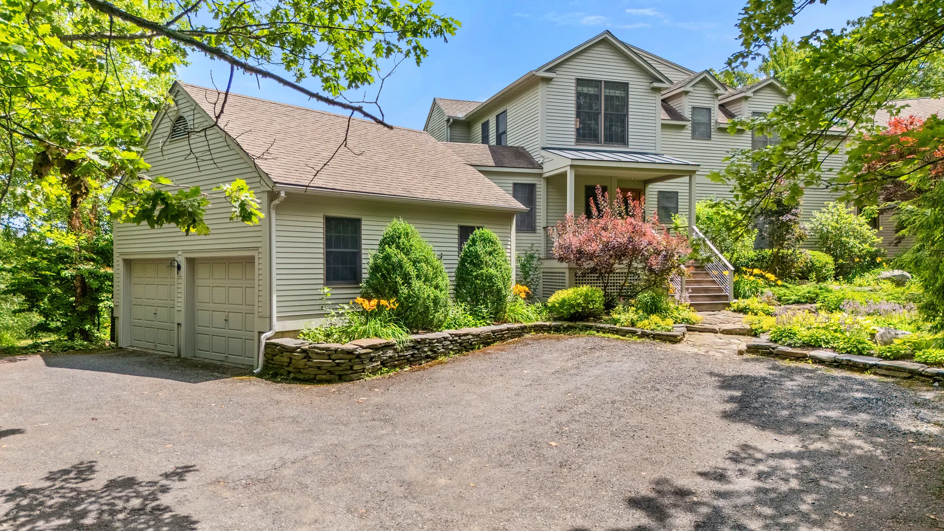 74 Oak Ridge Photo 2