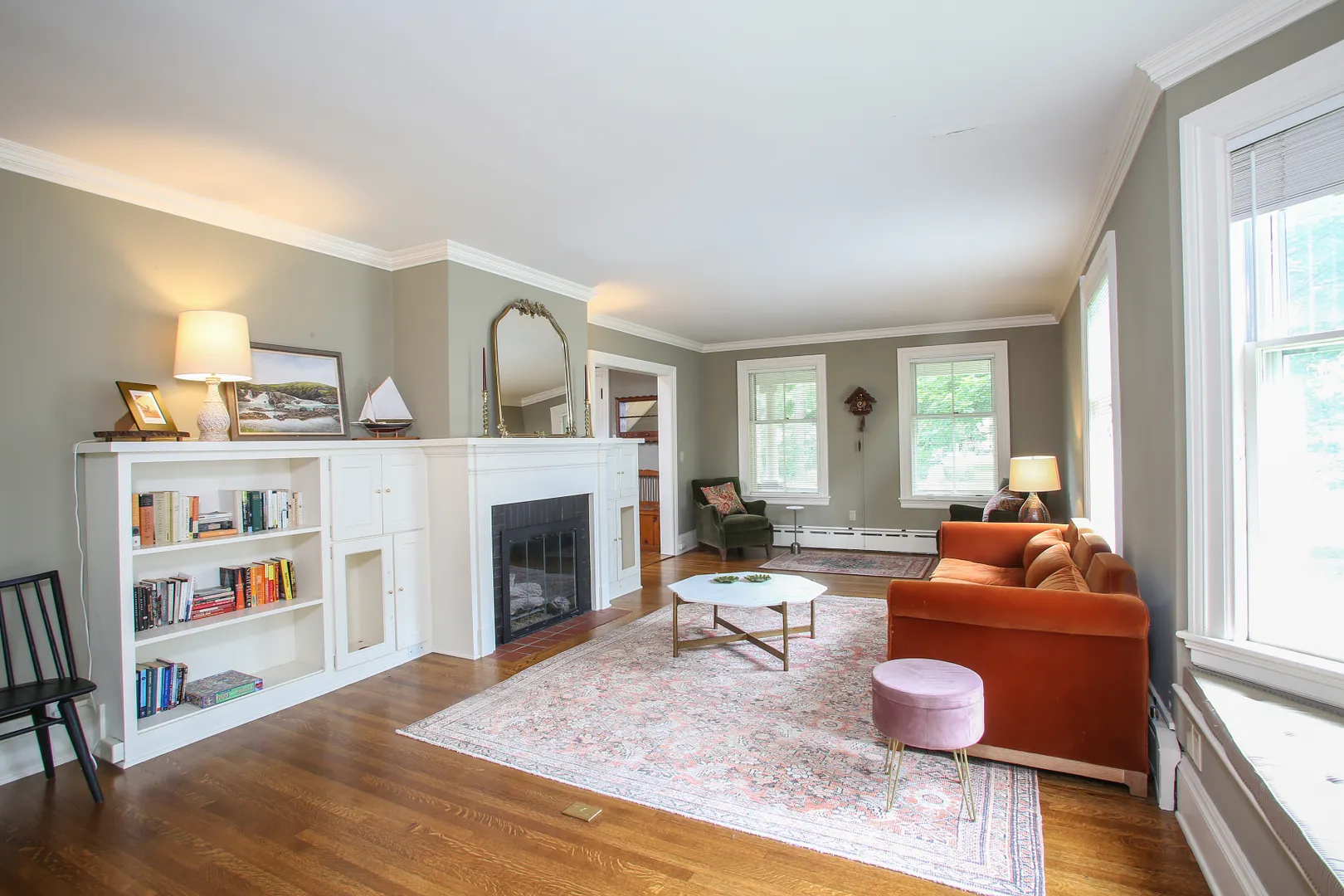 55 Marion Ave Photo 11