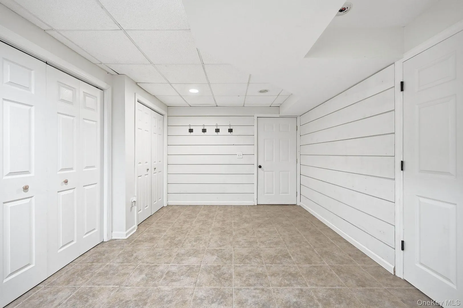 8 Sills Court Photo 20